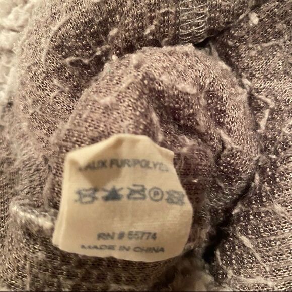 Simply Southern Sherpa Size Small - Picture 8 of 12